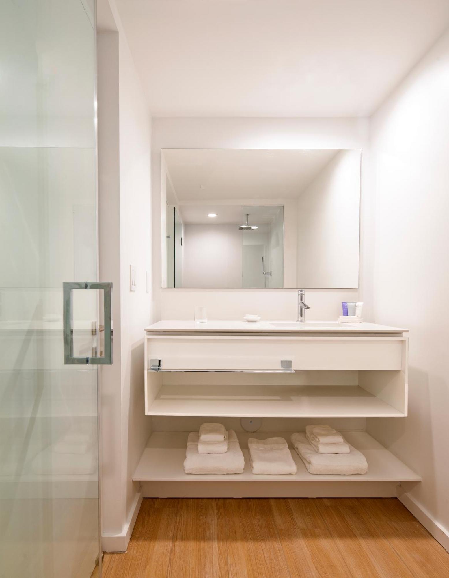 Beach Haus Residences Bal Harbour Bilik gambar